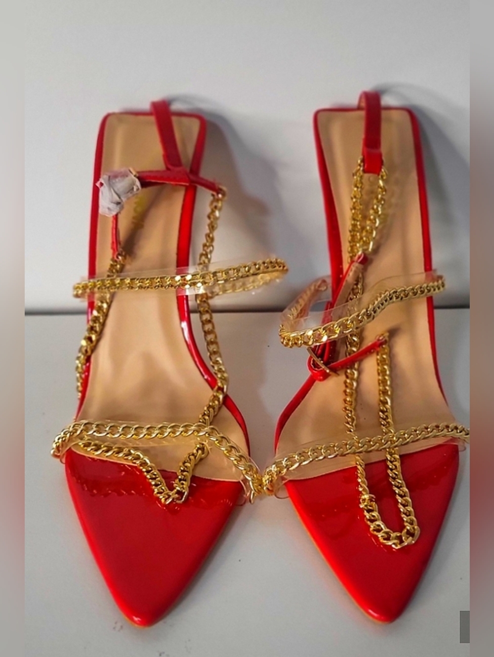 Fashion Nova Red Pointed Strappy Heels with Gold Chain Accents Size 6 NWT
